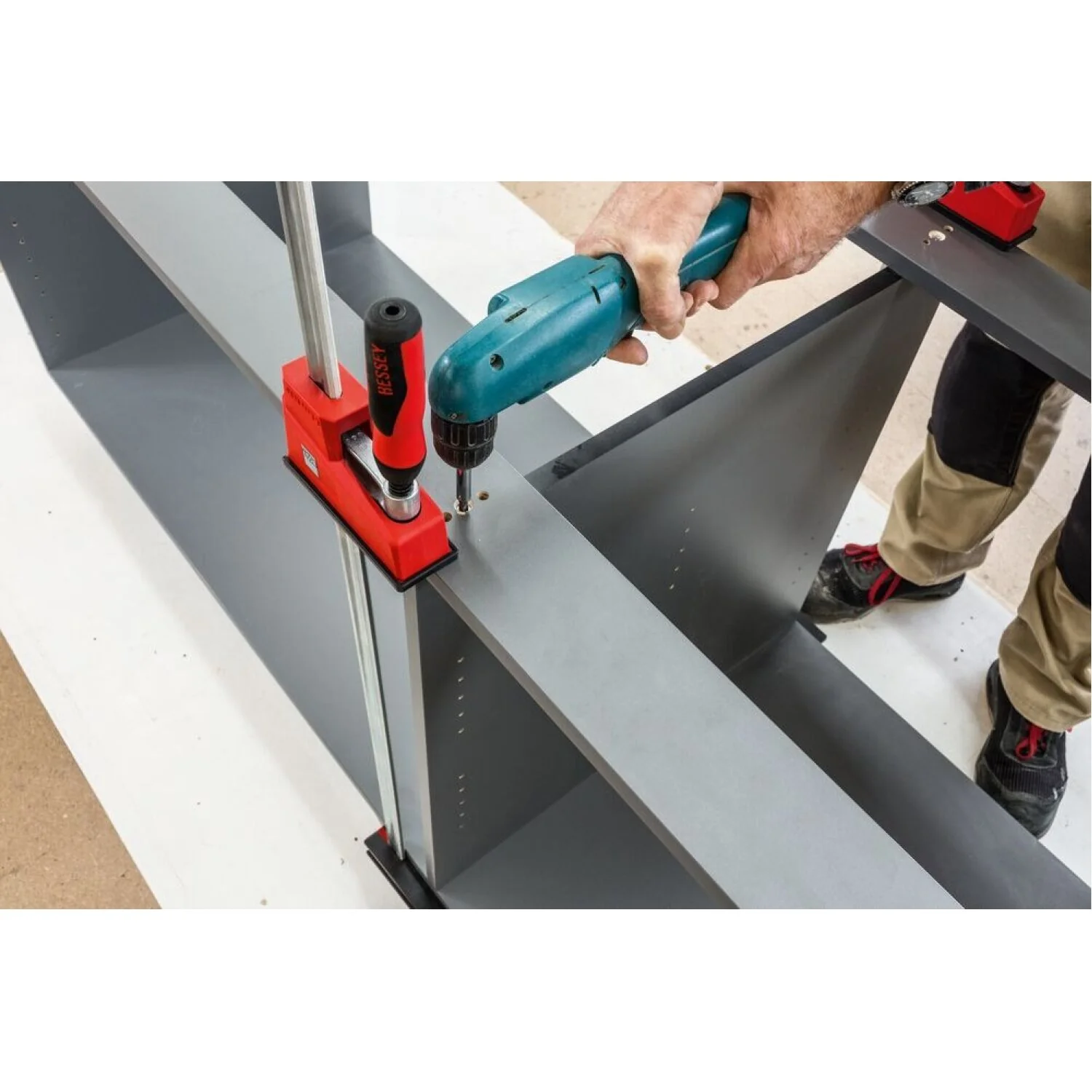 Bessey KRE3582 Parallel Clamp, K Body REVOlution, 82 Inch, 1700 lbs - Image 16