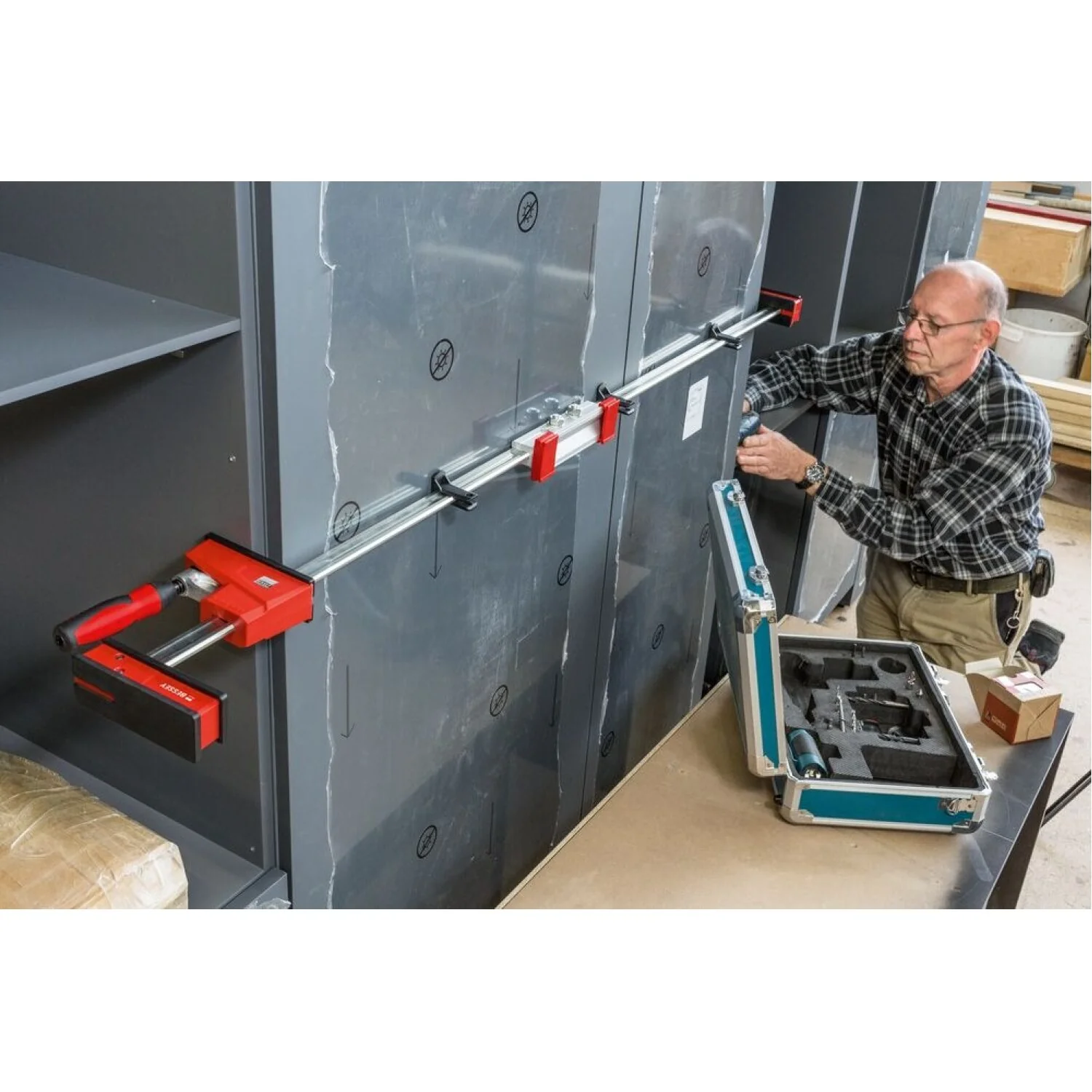 Bessey KRE3582 Parallel Clamp, K Body REVOlution, 82 Inch, 1700 lbs - Image 23