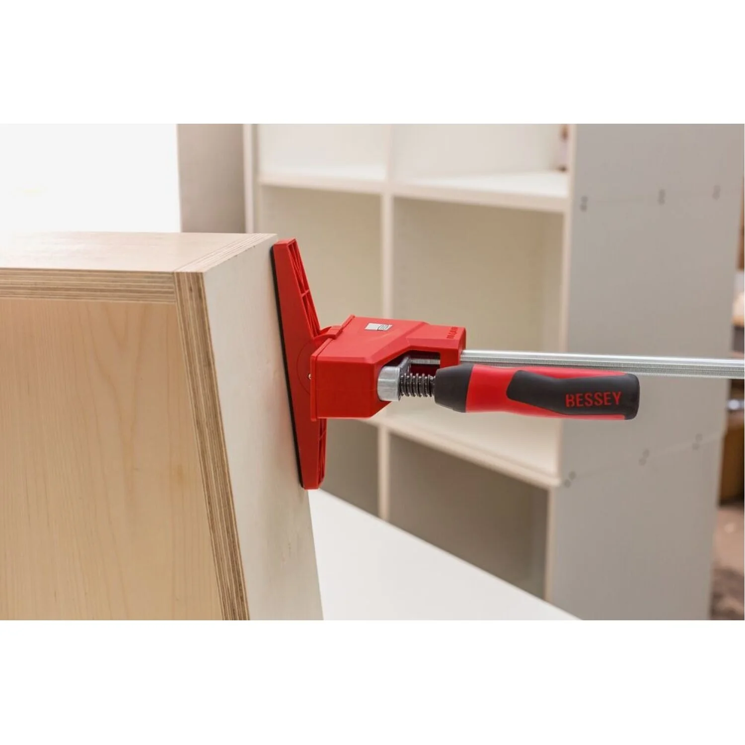 Bessey KRE3582 Parallel Clamp, K Body REVOlution, 82 Inch, 1700 lbs - Image 25