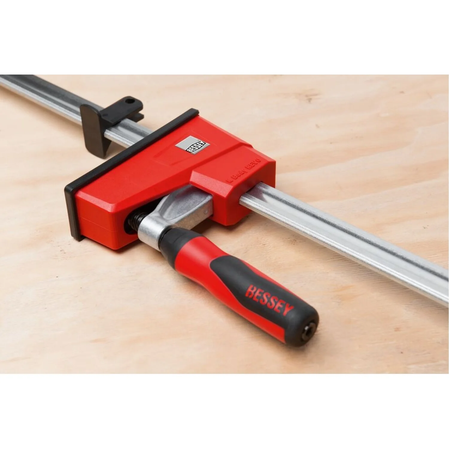 Bessey KRE3582 Parallel Clamp, K Body REVOlution, 82 Inch, 1700 lbs - Image 4