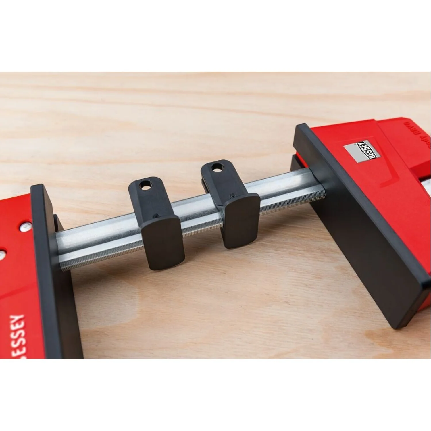 Bessey KRE3582 Parallel Clamp, K Body REVOlution, 82 Inch, 1700 lbs - Image 8