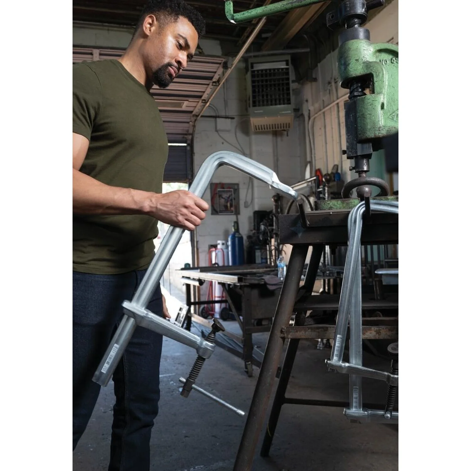 Bessey  STB-18 Clamp, welding, F-style, crimped on swivel pad, 18 In. x 7 In., 4880 lb - Image 2