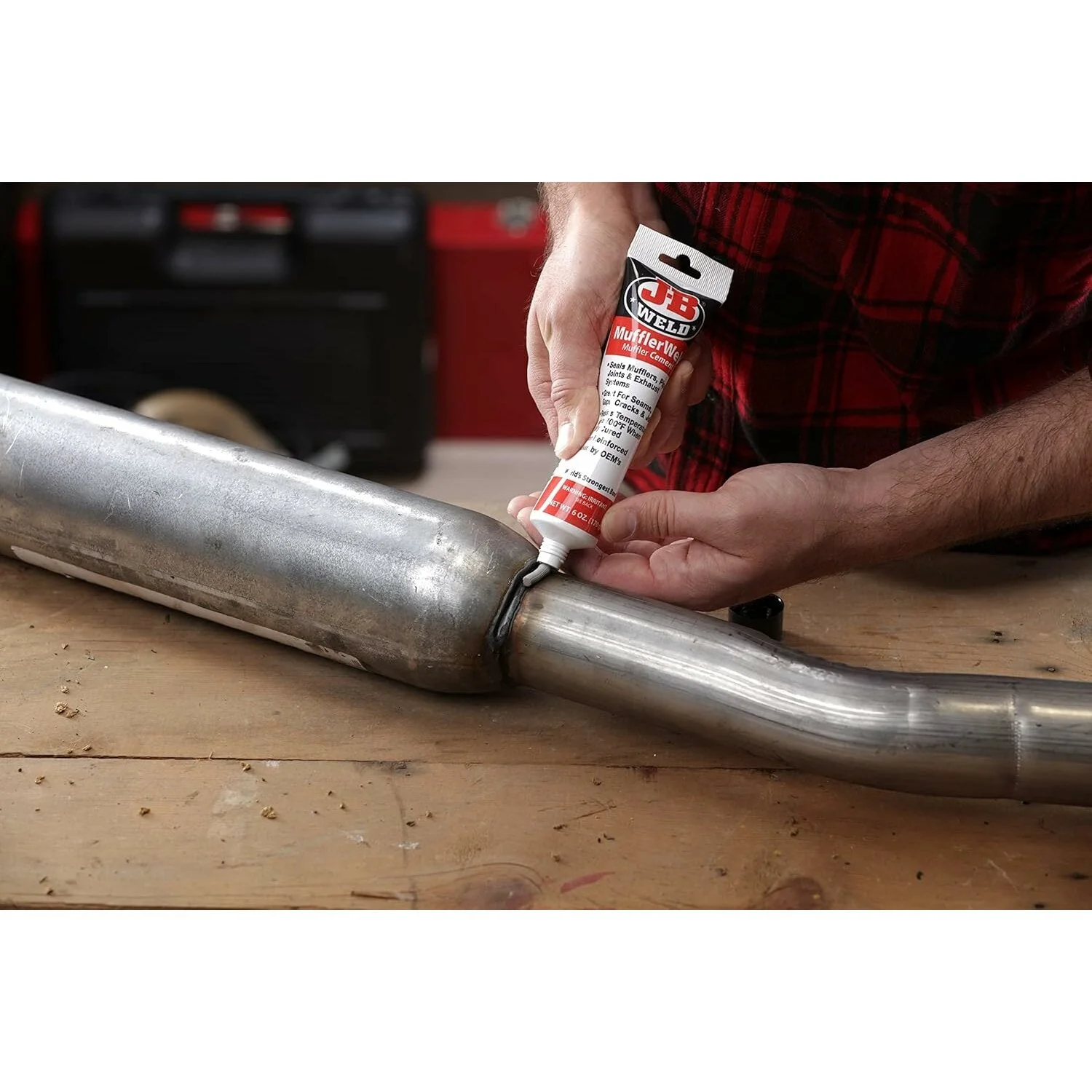 J-B Weld 37906 MufflerSeal Muffler Cement, 6 oz. - Image 4