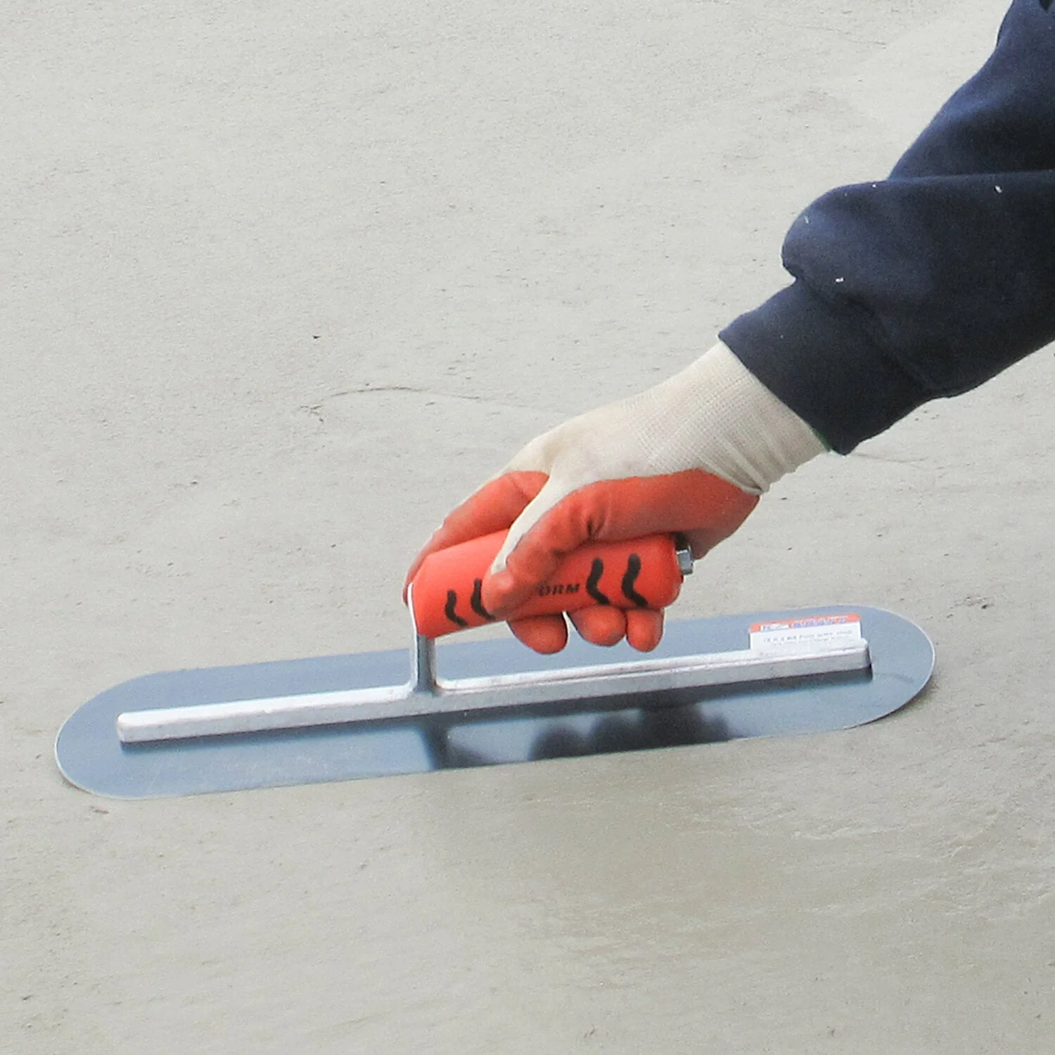 Kraft Tool CF738BPF 18" x 4" Blue Steel Pool Trowel with a ProForm® Handle on a Long Shank - Image 2